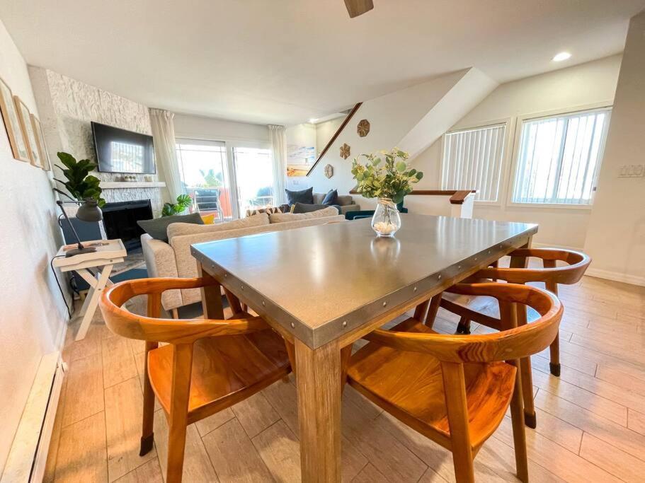 Ib Seaside Paradise W/ Ocean Views!